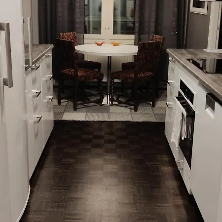 2br With Sauna, Hallituskatu Apartment Tornio