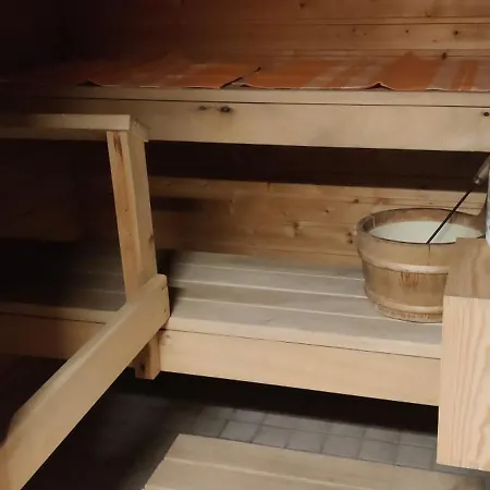 2br With Sauna, Hallituskatu *